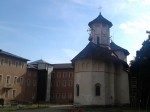 08 Bisericani - Manastirea Veche  2